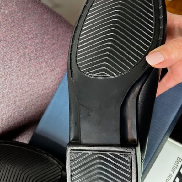 New Men's black Leather upper shoes size 9 EEE - Picture 2 of 2